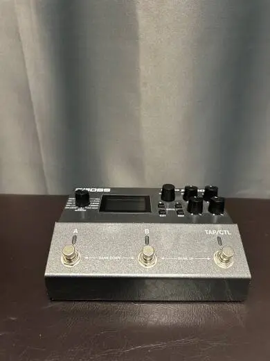 BOSS - RV-500 2