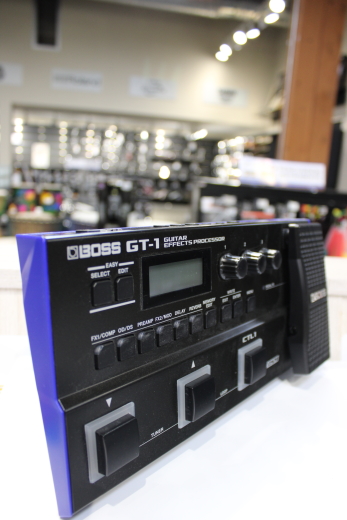 Store Special Product - BOSS - GT-1