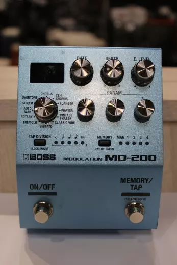 BOSS - MD-200