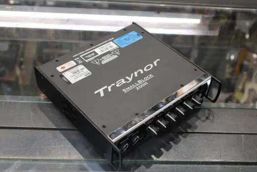 Traynor - SB200H Small Block 200 Watt Micro Bass Head 2