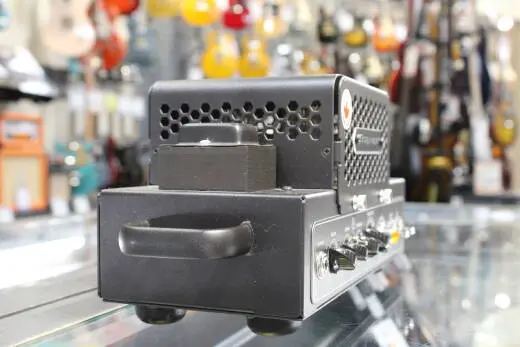 Traynor - DH15H DarkHorse 15 Watt All-Tube Guitar Head 2