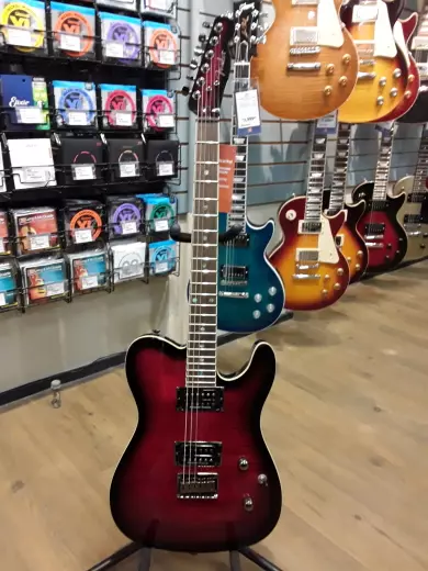 Fender SE Custom Tele - Black Cherry