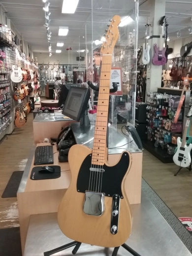 Fender - 011-0132-850 2