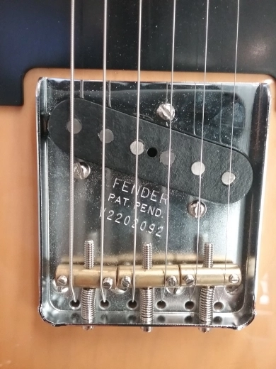 Fender - 011-0132-850 6