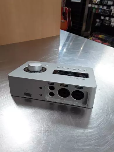 Universal Audio - UA-APLS/HE 2