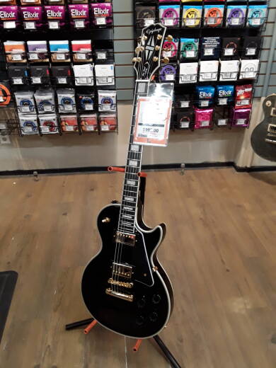 Epiphone Les Paul Custom Electric Guitar With Gigbag - White