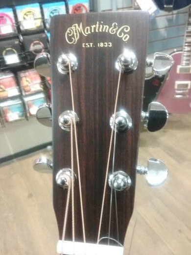 Store Special Product - Martin Guitars - D-35 V18