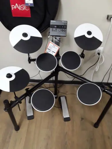 Roland - TD-02K