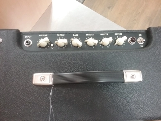 Fender - 223-1500-000 2