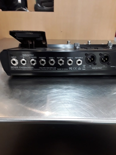 Store Special Product - BOSS - GT-1000