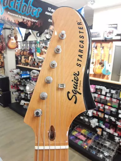 Squier - 037-4590-592 2
