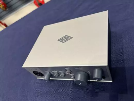 Universal Audio - UA-VOLT1 2