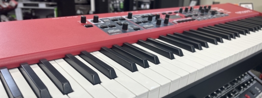 NORD - 73 NOTE WEIGHTED HAMMER 3