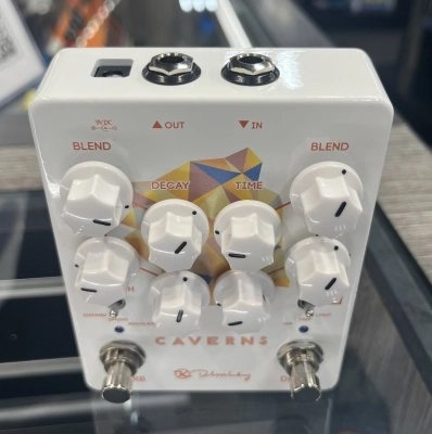 Keeley Caverns Delay Reverb V2 2