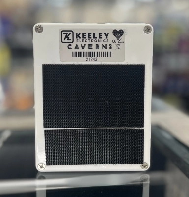 Keeley Caverns Delay Reverb V2 3