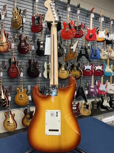 Squier - 037-8152-547 2