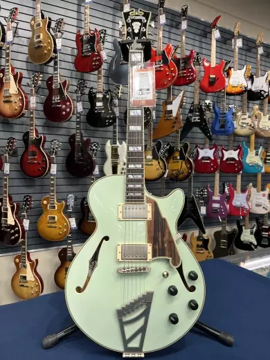 D'angelico Deluxe SS Deluxe Sage limited