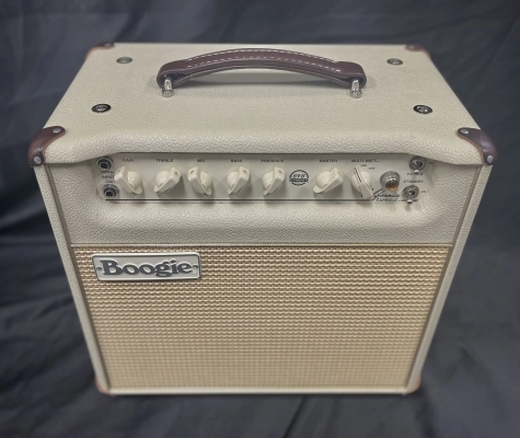 Mesa Boogie California Tweed 6V6 2:20 1x10 Combo Amplifier 2