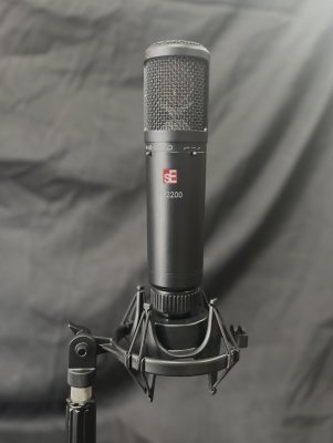 Gear Hunter | sE Electronics-sE2200 Cardioid Condenser Mic