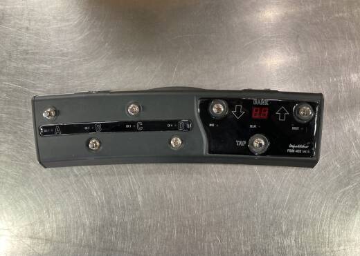 Hughes & Kettner FSM432 MKIII Footswitch | Long & McQuade