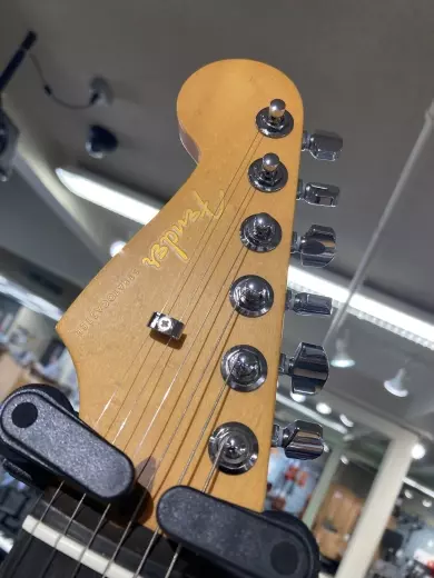 Fender - (LEFT) FENDER ULTRA II STRAT LH EB TEXAS TEA 2