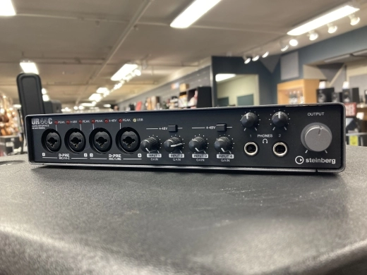 Steinberg - UR44C