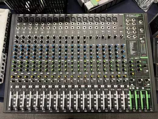 Mackie - PROFX22 V3