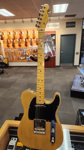 FENDER AM PRO II TELE