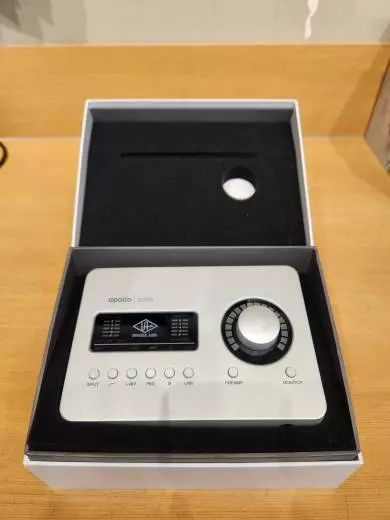 Universal Audio - UA-APLSU/HE