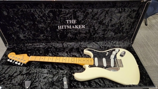 FENDER NILE RODGERS STRAT