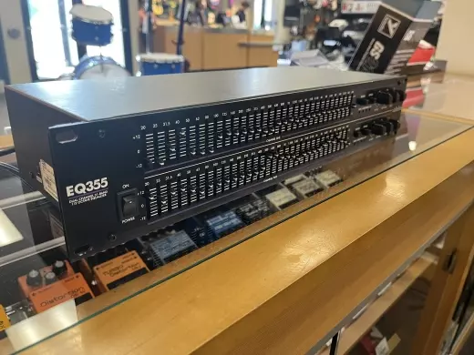 ART Pro Audio - EQ355