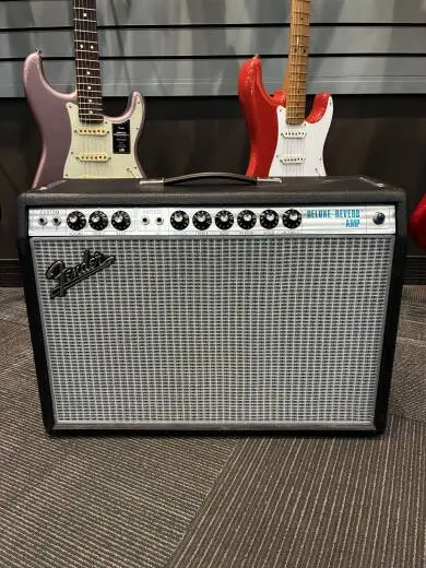 Fender - 68 Custom Deluxe Reverb