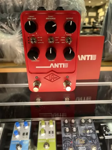 UA ANTI 1992 HIGH GAIN AMP PEDAL