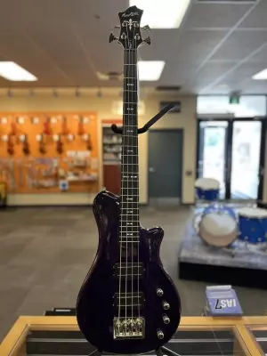HAGSTROM BELUGA II BASS