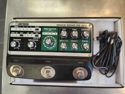 BOSS RE-202 Deluxe Space Echo Pedal | Long & McQuade BOSS RE-202 Deluxe Space Echo Pedal | Long & McQuade