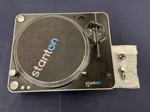 STANTON T52B BELTDRIVE TURNTABLE