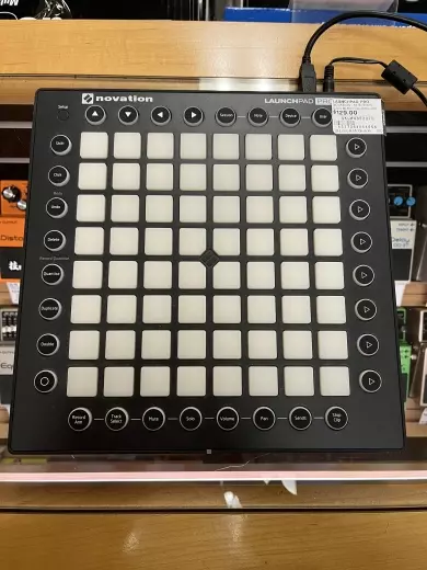 Novation - LAUNCHPAD PRO