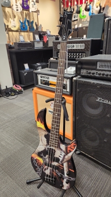 Gear Hunter | DEAN SKULL CRUSHER BASS 4