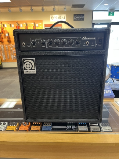 Gear Hunter | AMPEG BA 1X10