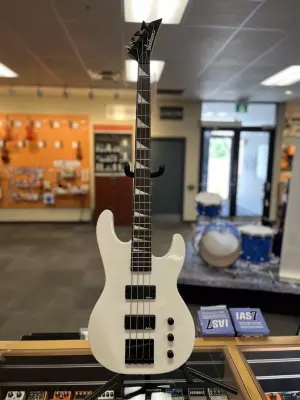 JACKSON JS2B CONCERT SNOW WHITE