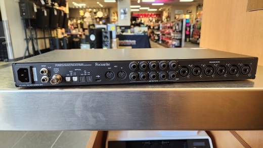 Focusrite Scarlett 18i20 3rd Generation 18-in, 20-out USB