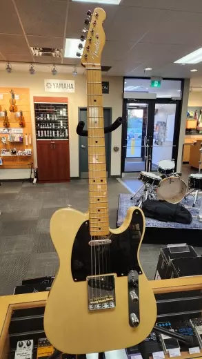 FENDER VINTERA II 50s NOCASTER