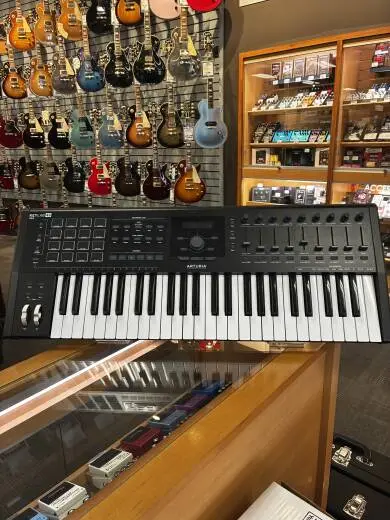Arturia - KEYLABMKII49 BK