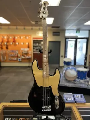 SQUIER PNML J BASS 54 MN GPG BLK