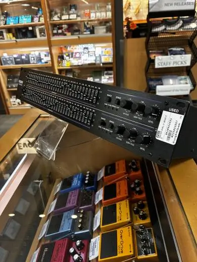 ART Pro Audio - EQ355