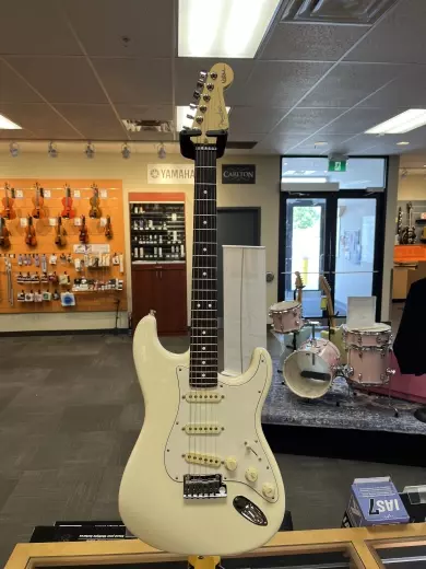 Store Special Product - FENDER BECK STRAT RW OWT W/CS