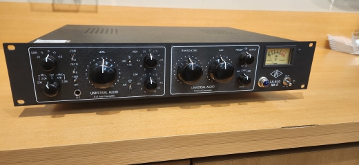 Universal Audio - LA-610 MKII