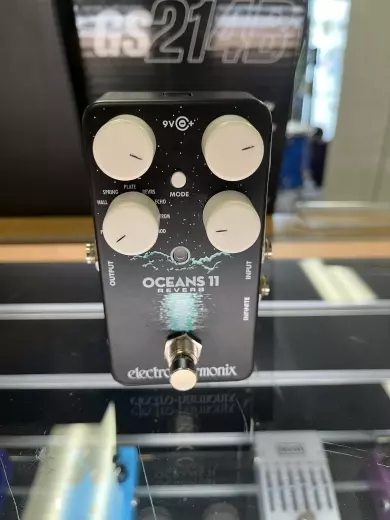 EHX OCEANS 11 REVERB