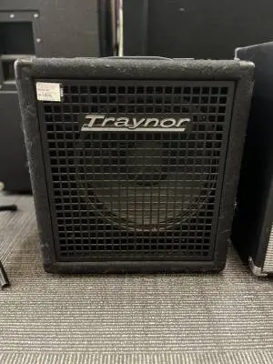 Store Special Product - TRAYNOR SMALL BLOCK 12\" 200W BASS COMBO