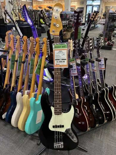 Fender - American Pro II Jazz Bass